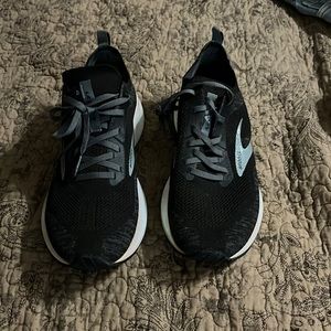 Great condition - worn about 5-6x - no wear or tear